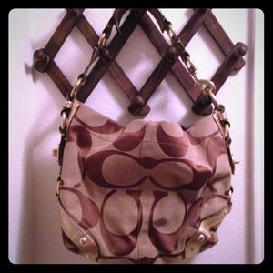 🌟Reduced🌟Coach Carly Signature