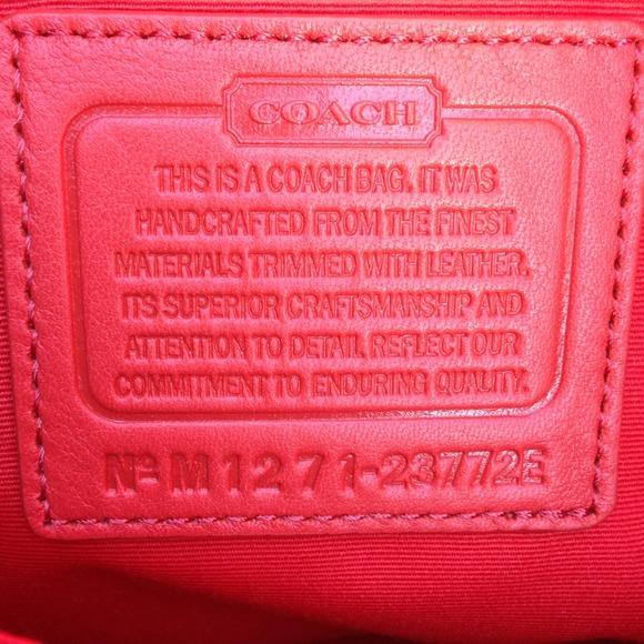 💢SOLD💢 NWT  Coach Signature Khaki/Vermilion - Picture 3 of 4