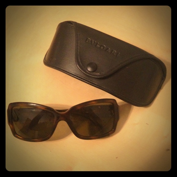 SOLD!!! NEW REDUCED!! Bulgari sunglasses - Picture 1 of 4