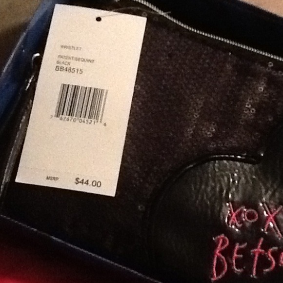 NEW Betsey Johnson clutch - Picture 2 of 4
