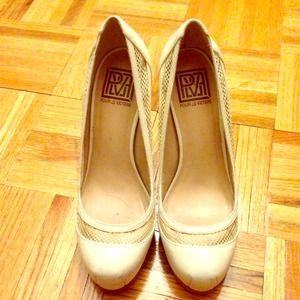 Pour La Victoire - cream leather mesh platforms