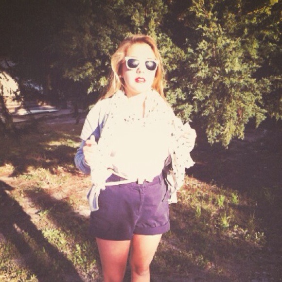 High waisted navy shorts