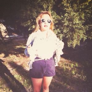 High waisted navy shorts