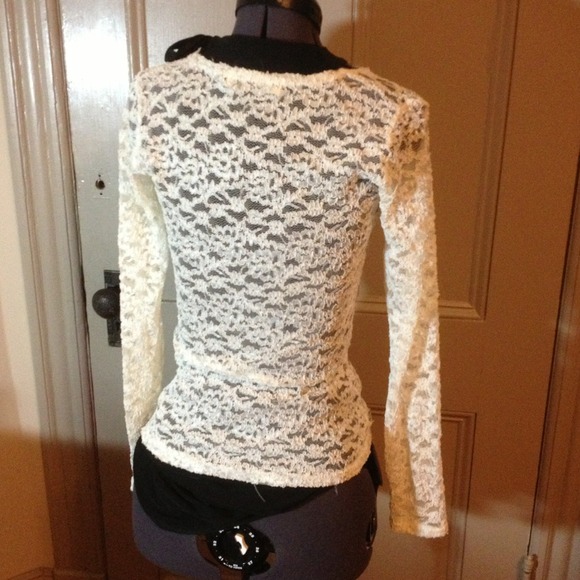 📛SOLD!📛 In bundle - Picture 2 of 2