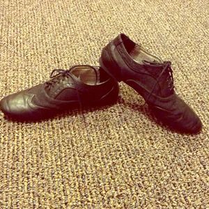 Modern vintage oxfords