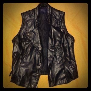 Nice sleeveless moto jacket.