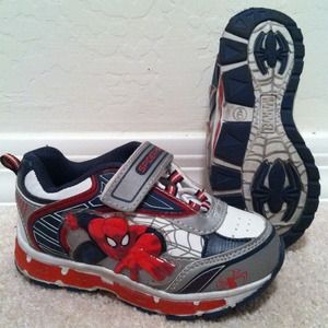 Toddler size 9 shoes