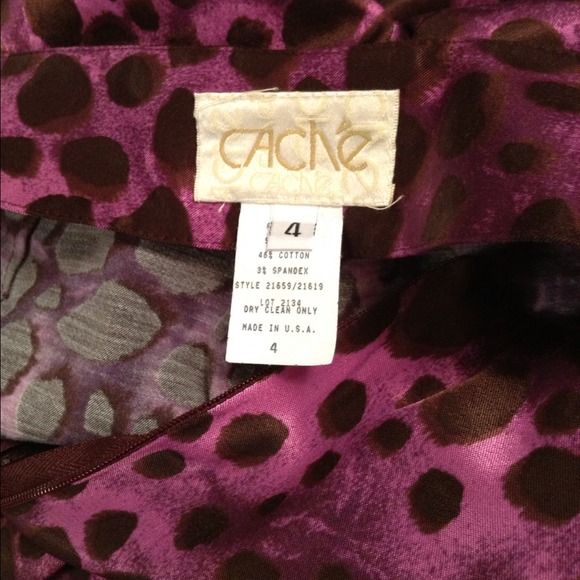 🎀sold in bundle🎀 Cache print retro bootcut pants - Picture 4 of 4