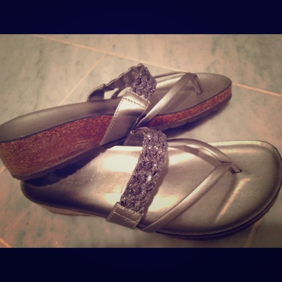 SOLD TO @tifflf in BUNDLE     NINE WEST NWOT