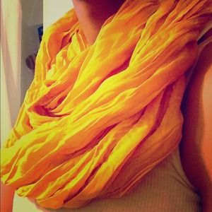 A new mustard yellow scarf!
