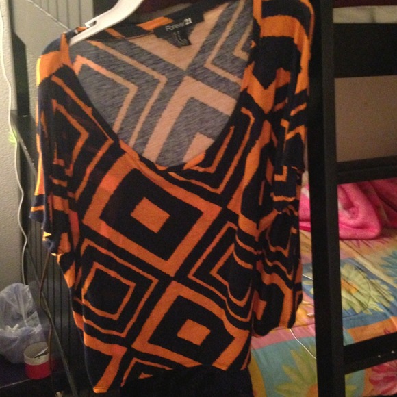 loose shirt from forever21