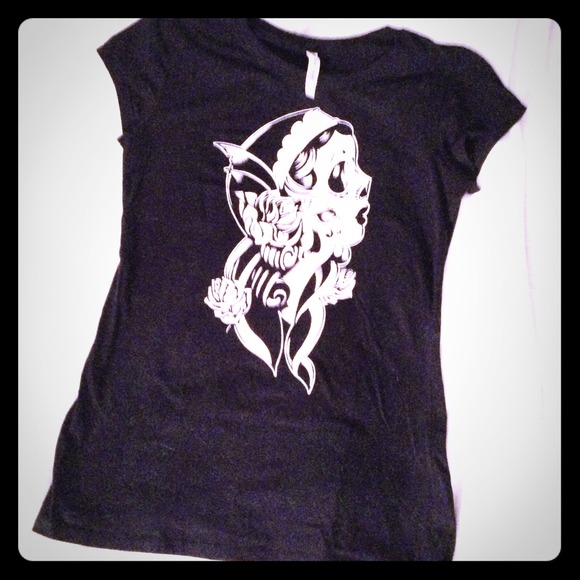 🚫Traded🚫Black Sugar Skull Tee Shirt