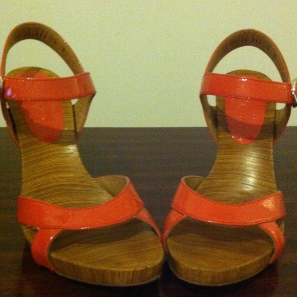 Salvatore Ferragamo Shoes - 🔴patent leather Salvatore Ferragamo