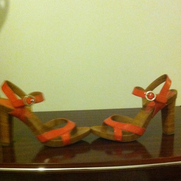 🔴patent leather Salvatore Ferragamo - Picture 2 of 4