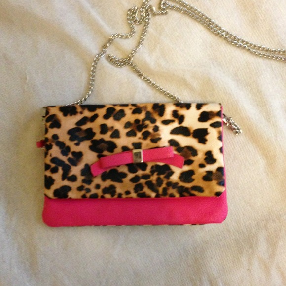 💢Sold💢Hot pink &leopard print side bag