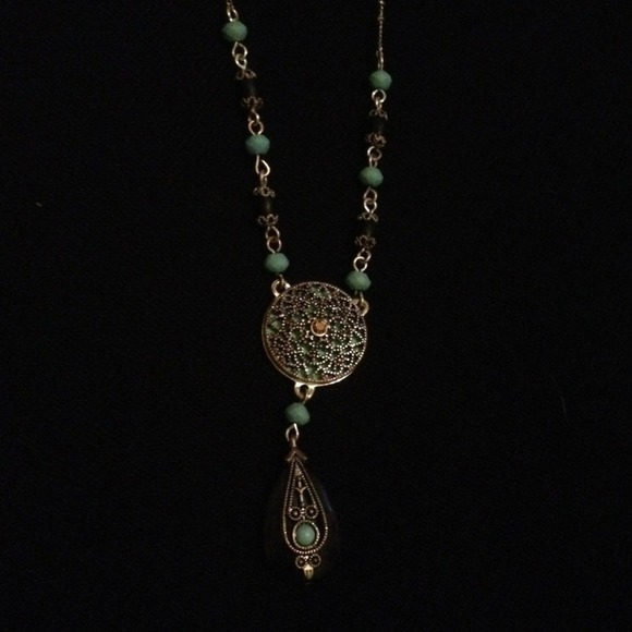 Avon necklace