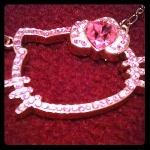 Hello kitty necklace