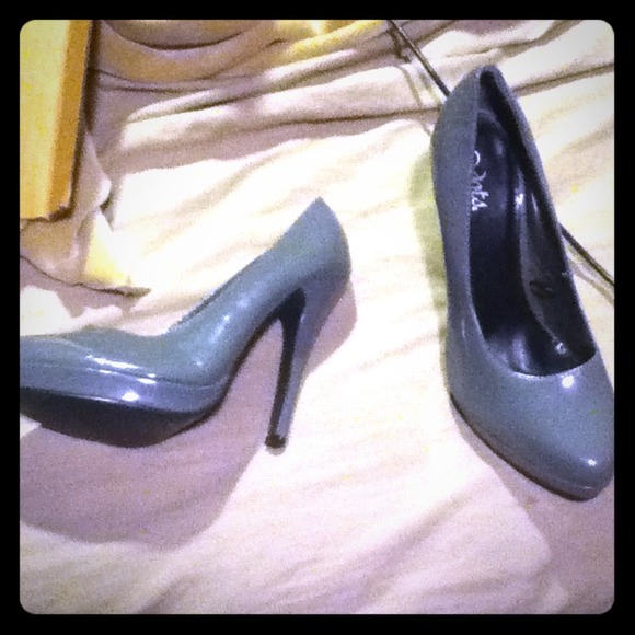 Cute thick heels