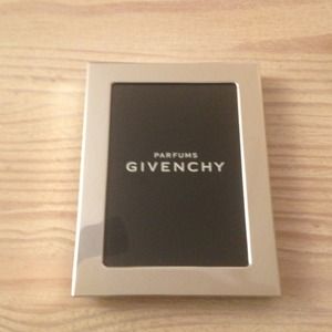 Picture Holding Frame