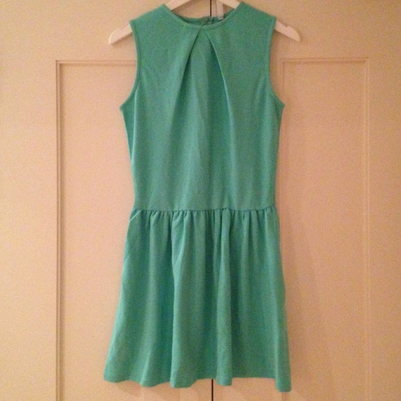 Green summer dress