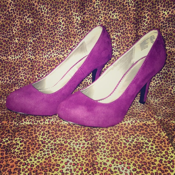 Suede heels-purple