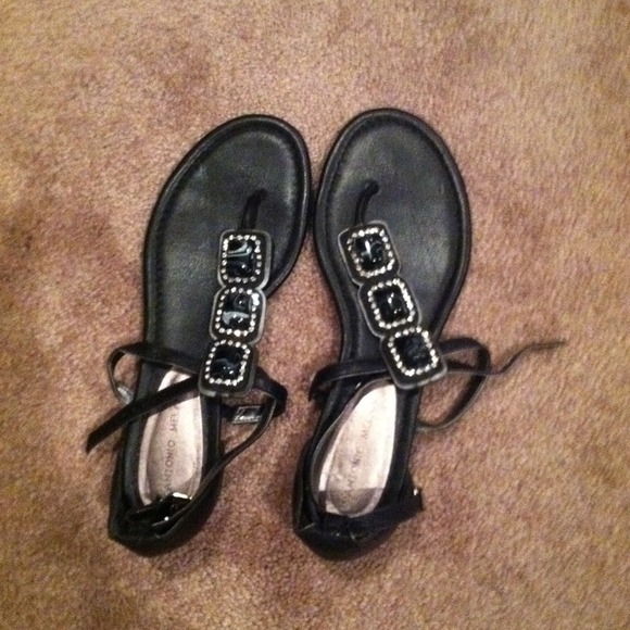 Antonio Melani Sandals