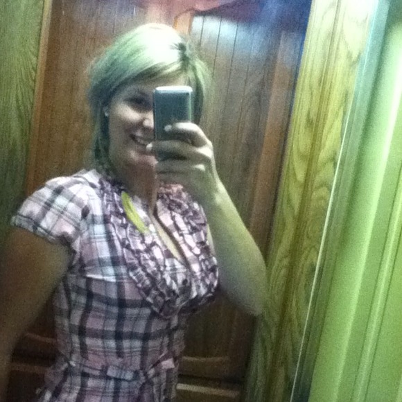 Button down blouse - Picture 2 of 4