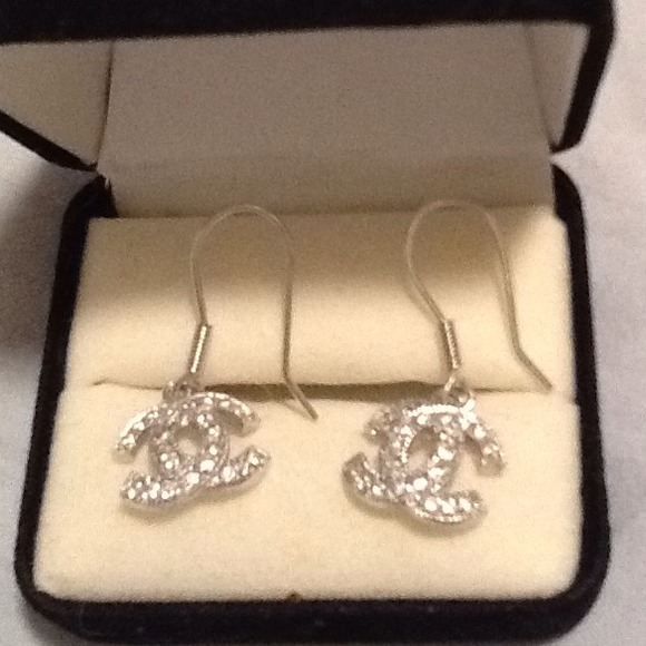 SOLD earrings(sold with dress) - Picture 2 of 2