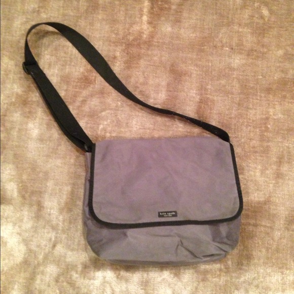 Kate Spade messenger bag. 100% Authentic