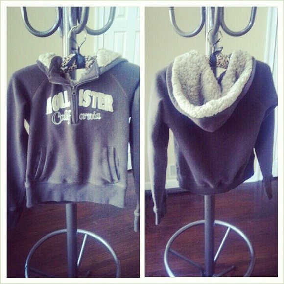 REDUCED! Brown Hollister Hooded Jacket