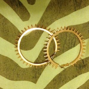💢Traded💢Spiked hoops