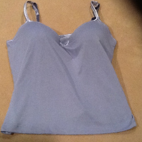 🔴Sold/bundle🔴Cuddle Duds Cami