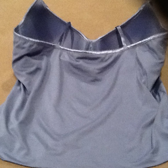 🔴Sold/bundle🔴Cuddle Duds Cami - Picture 2 of 3
