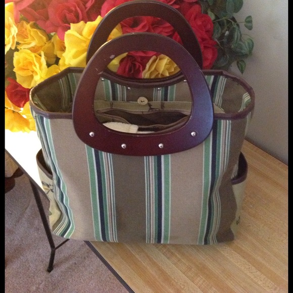 Large purse - Picture 2 of 4