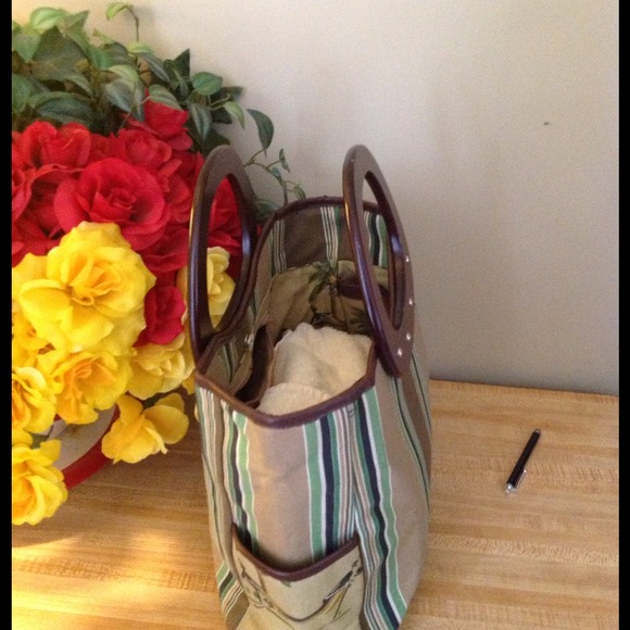 Large purse - Picture 3 of 4
