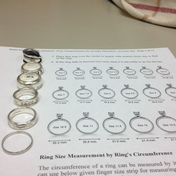 Ring Size Chart - Picture 2 of 4