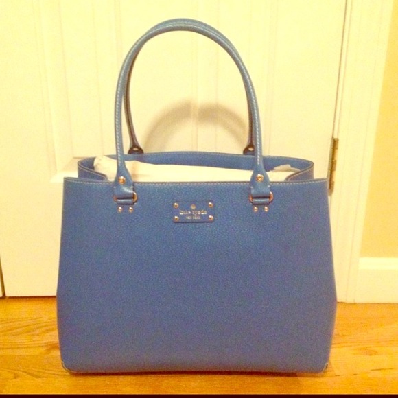 *SOLD* NWT Kate spade Wellesley Fallon omega blue