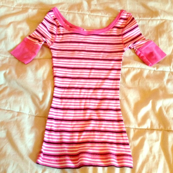 Pink t-shirt