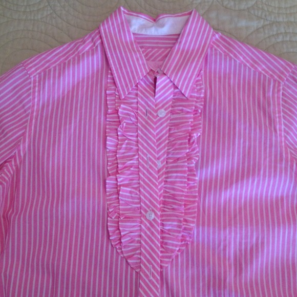 Size 6 Button Down Lilly Pulitzer Shirt - Picture 2 of 3
