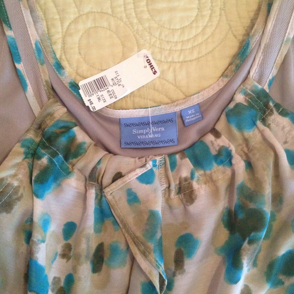 Simply Vera Wang Top - Picture 2 of 2