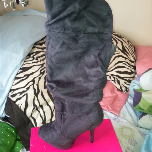 Charlotte Russe tall suede grey boot/heels