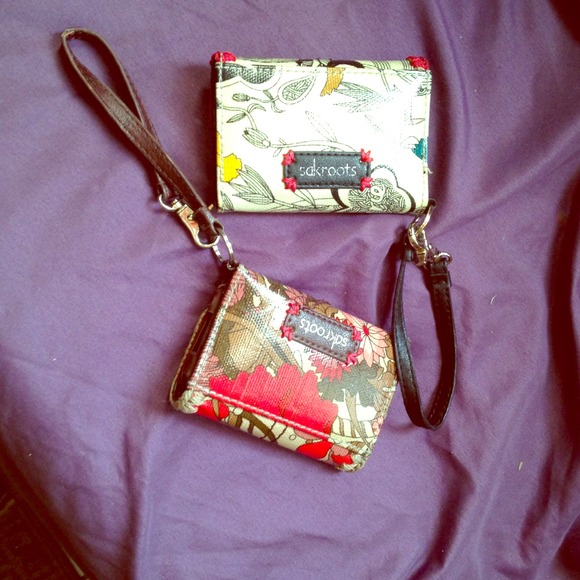 iPhone 4&4s SAK Roots wallet