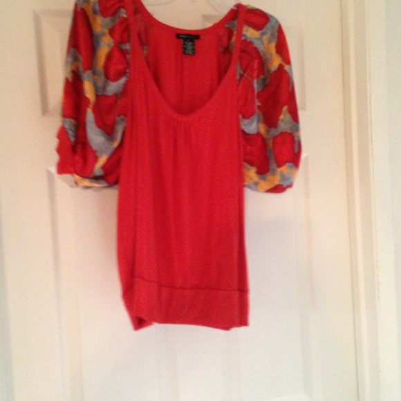 BCBG satin sleeve shirt
