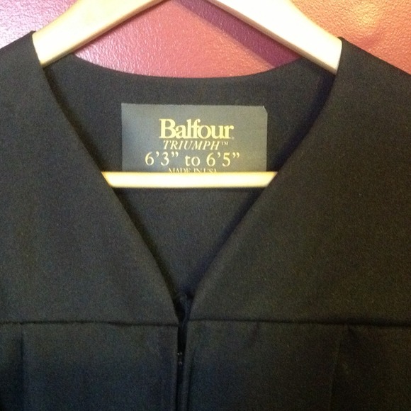 Balfour  Graduation Gown