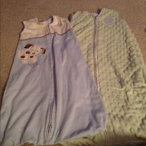 ***Reserved***2 halo sleepsacks, 2 gap