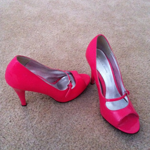 ******SOLD****** - Picture 2 of 3