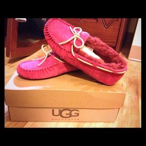 Brand new ruby mocaisins. Worn twice. Run snug.