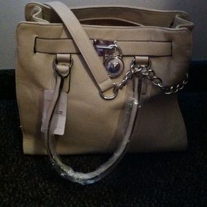 RESERVED 🎀MK INSPIRED purse