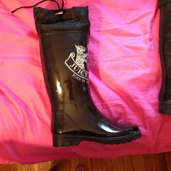 Juicy couture rain / snow boots