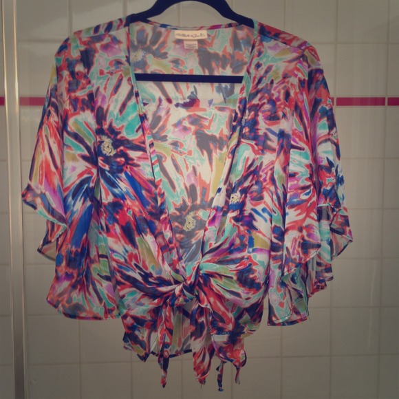 ❌SOLD in BUNDLE❌Colorful Floral Blouse